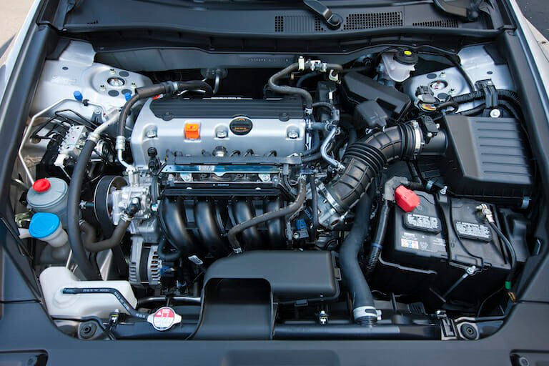 Understanding the Differences Between 3.5L and 2.4L Engines