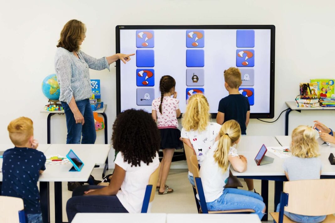 Touch Screen Software for Kids: A Gateway to Learning and Play